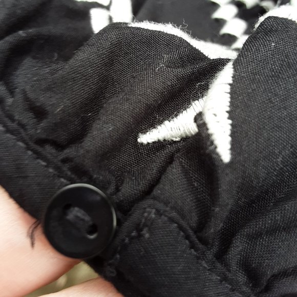 SALE EUC Old Navy Embroidered Black Boho Dress S - Picture 6 of 9